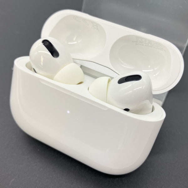 【中古】Apple AirPods Pro MLWK3J/A  (2021/Magsafe)【秋葉原】
