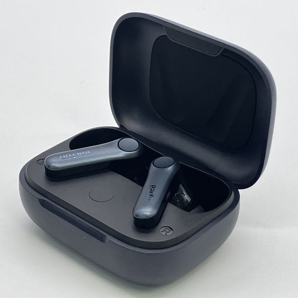 【中古】Air Pro 4 - Black【秋葉原】