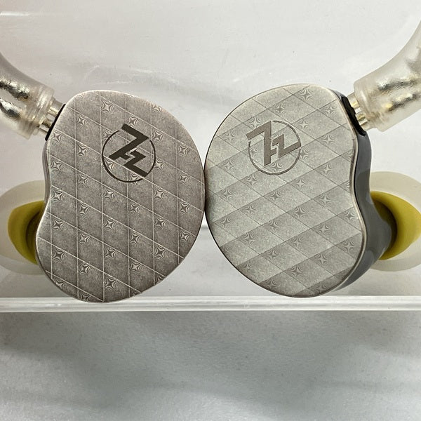 【中古】FIVE【秋葉原】