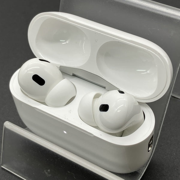 【中古】MagSafe充電ケース(USB-C)付きAirPods Pro(第2世代) MTJV3JA【日本橋】