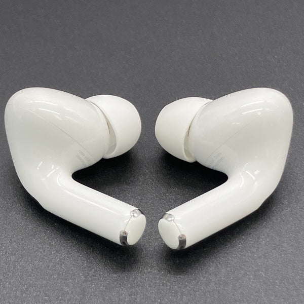 【中古】MagSafe充電ケース(USB-C)付きAirPods Pro(第2世代) MTJV3JA【秋葉原】