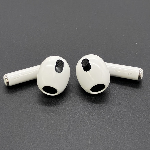 【中古】Airpods MME73J/A 3rd Generation【秋葉原】