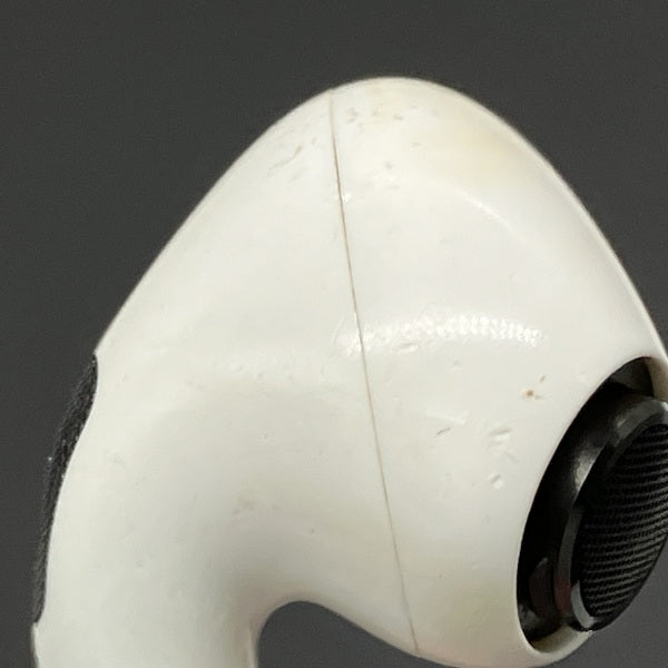 【中古】Apple AirPods Pro MLWK3J/A  (2021/Magsafe)【秋葉原】