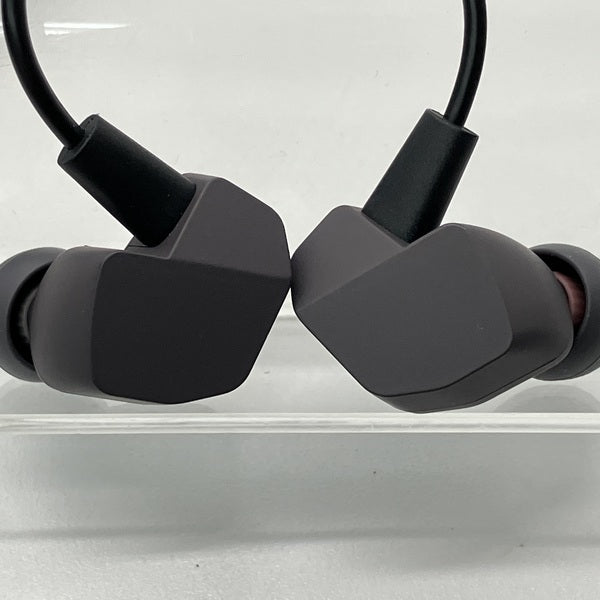 【中古】VR3000 for Gaming MATTE GRAY【秋葉原】