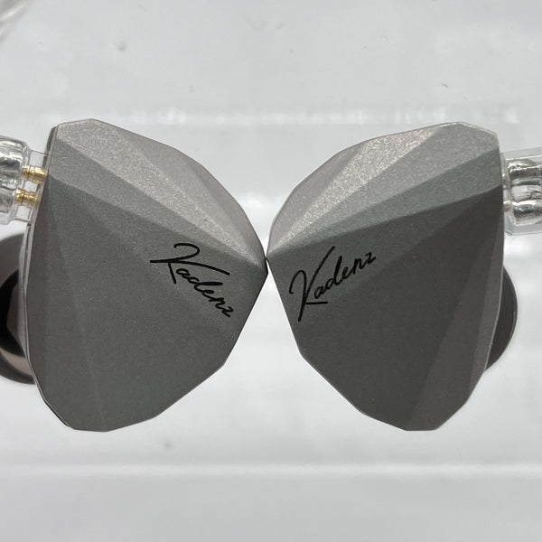 【中古】Kadenz【日本橋】