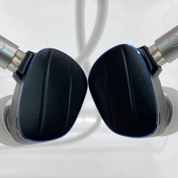 【中古】Cloud ブラック（3.5mm）【秋葉原】
