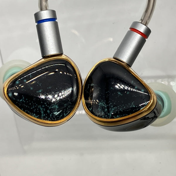 【中古】NX8 Special Edition (3.5mm/4.4mm)【秋葉原】