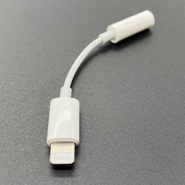 【中古】Lightning - 3.5 mmヘッドフォンジャックアダプタ【名古屋】